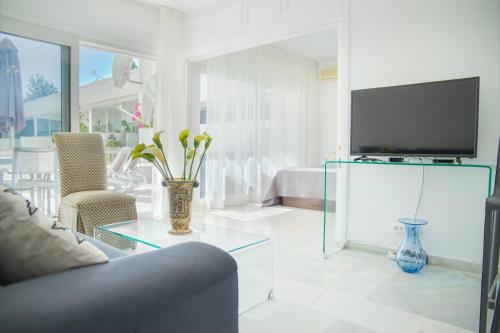 Apartment In Central Marbella 300m To The Beach!