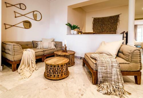Retreat In The Exotic Se�or�o de Aloha