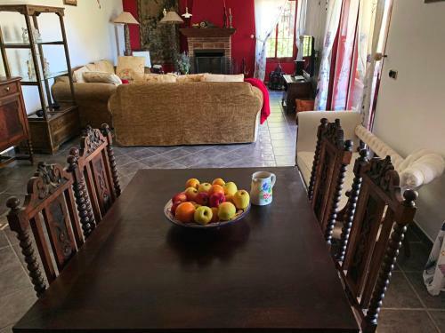 Villa Nabrisa Marbella, 5 Bedroom, Private Pool, Garden, Bbq