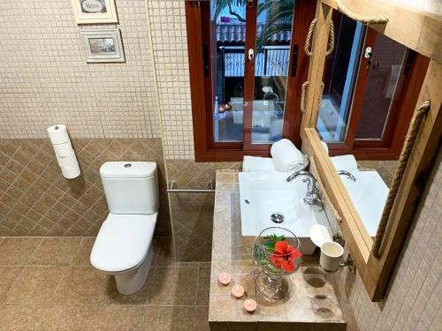 Villa Nabrisa Marbella, 5 Bedroom, Private Pool, Garden, Bbq