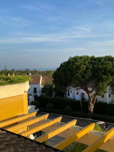 Corona de Nag�eles Townhouse - Eaw Homes