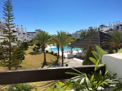 37 - Beach Front Apartment With Pool Views In Las Adeflas