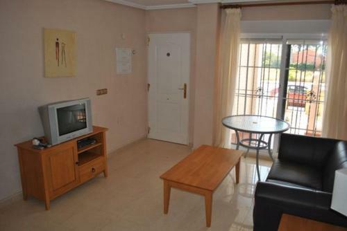 Playa Golf R6 Ground Floor Apartment With Comm Pool P247