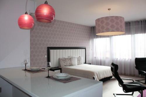 Hostal Vivacity Porto - Rooms & Apartments