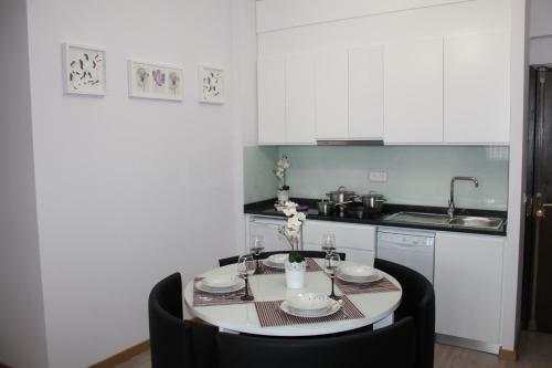 Hostal Vivacity Porto - Rooms & Apartments