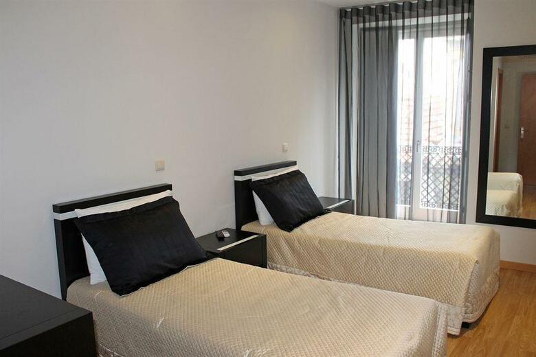 Hostal Vivacity Porto - Rooms & Apartments