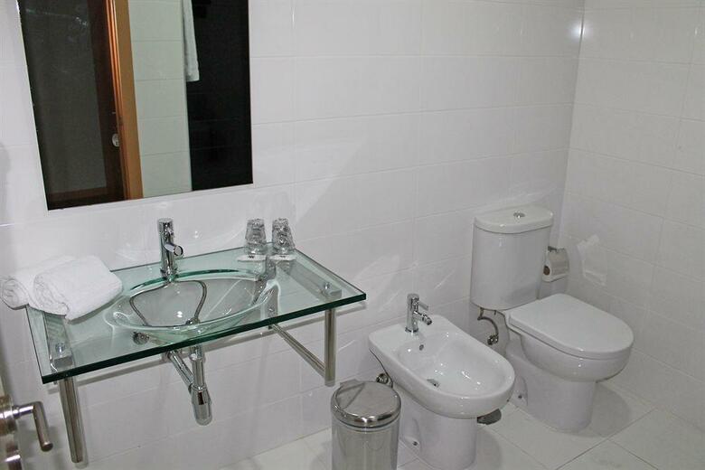 Hostal Vivacity Porto - Rooms & Apartments