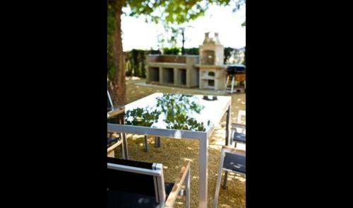Perafita Villa Sleeps 4 With Pool And Air Con
