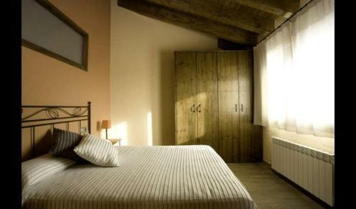 Perafita Villa Sleeps 4 With Pool And Air Con