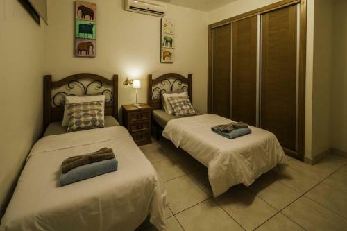 Villa Azure - Lh122 By Villas Now Ltd