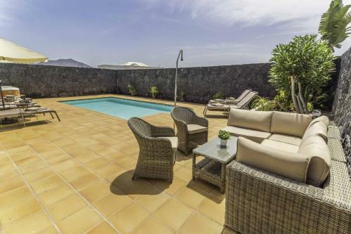 Villa Azure - Lh122 By Villas Now Ltd