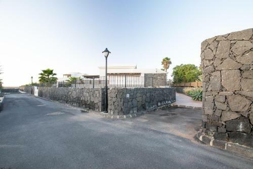 Villa Tania