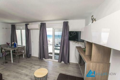 Apartments Vista Maritima By Villas Now Ltd
