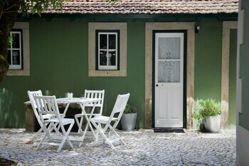 Hostal Oh Casa Sintra Rooms & Suites