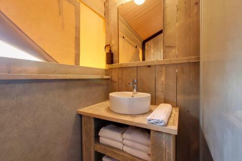Hotel Camping & Resort Sangul� Salou