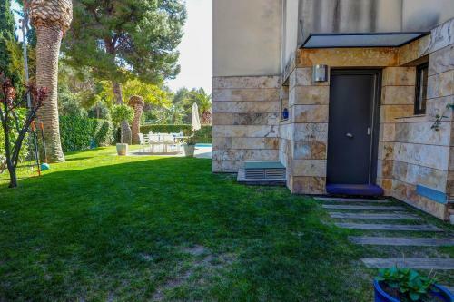 Sunny House With Private Pool By Hello Apartments Sitges