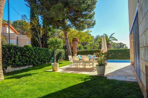 Sunny House With Private Pool By Hello Apartments Sitges