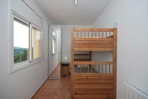 Villa In Santa Ceclina Sleeps 6 Includes Swimming Pool 4