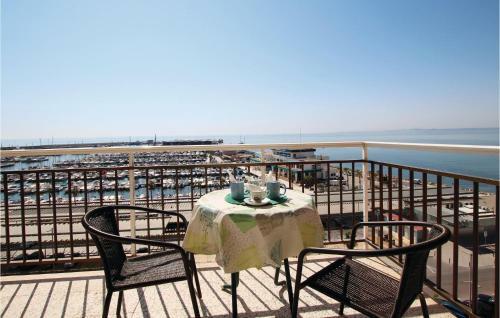 Three-bedroom Apartment In Santa Pola