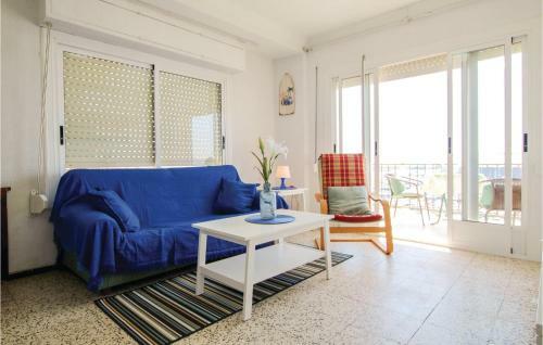 Three-bedroom Apartment In Santa Pola