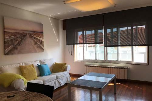 Apartamento Magnifica Casa Con Garaje Muy Bien Comunicada
