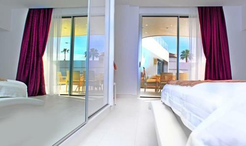 Blue Lagoon Villa