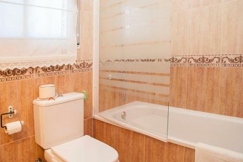 Sant Vicenc de Calders Villa Sleeps 8 Pool Wifi