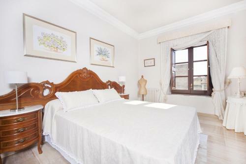 Selva Villa Sleeps 8 With Pool Air Con And Wifi