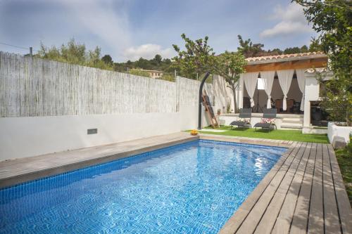 Selva Villa Sleeps 6 With Air Con And Wifi