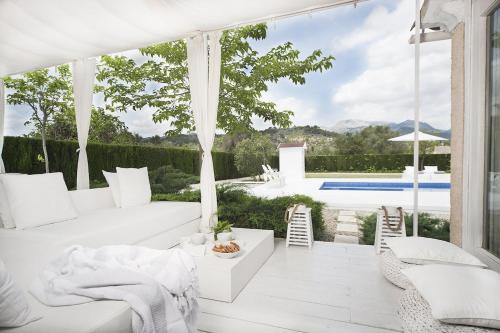 Selva Villa Sleeps 4 With Pool Air Con And Wifi