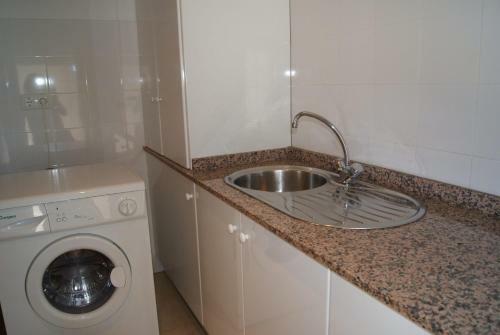 Setla Villa Sleeps 6 With Pool Air Con And Wifi