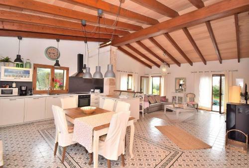Villa Can Xesquet Cami de Morell Ses Salines 169