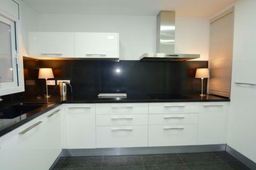 Luxe Stylish Apartment In The Old Town