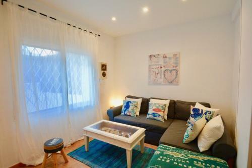 Margarita Stylish Apartment 1 Min From Beach