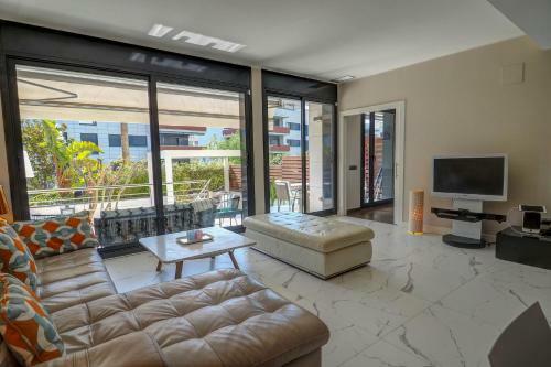 Deluxe Duplex In The Center By Hello Apartments Sitges