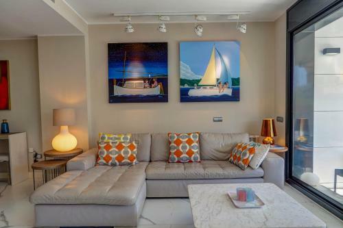 Deluxe Duplex In The Center By Hello Apartments Sitges