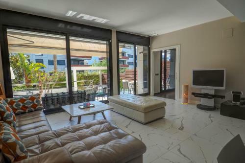 Deluxe Duplex In The Center By Hello Apartments Sitges