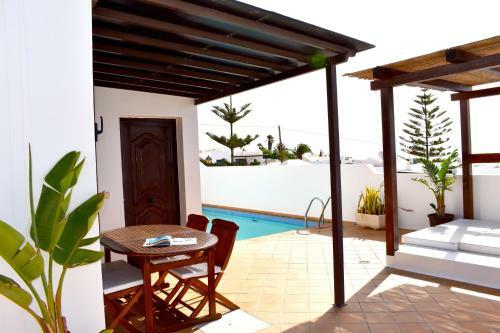 Villa Princesa D�cil Piscina Climatizada Y Bbq
