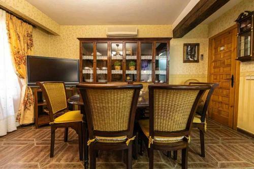 La Casa De Santo Tom�