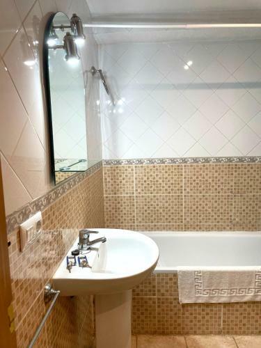 Hotel Torreblanca&torrelasal Marina Dorada