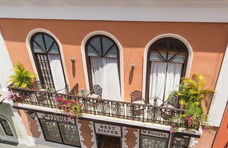 Aparthotel Fortaleza Suites Old San Juan