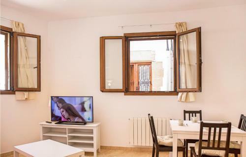 Nice Apartment In Tossa de Mar, Girona With 2 Bedrooms