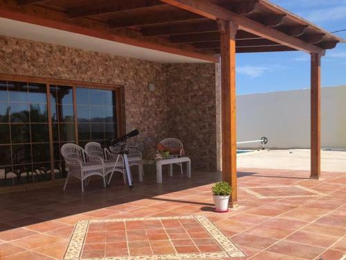 Exclusive Villa In Tuineje With Private Swimming Pool