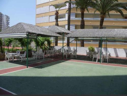 Apartamento Las Vegas Con Piscina Y Garaje