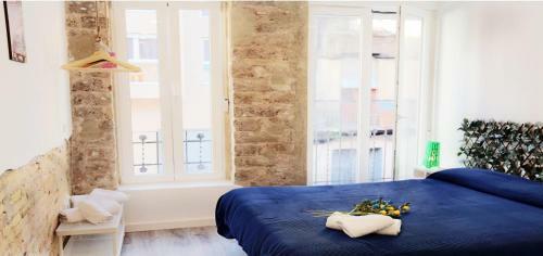 Apartamento Charming Loft With Swimming Pool Near Centre