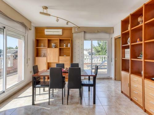 Premium Holiday Home In El Vendrell With Swimming Pool