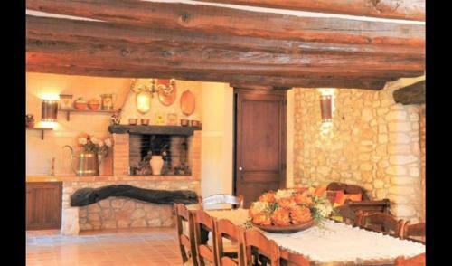 El Vendrell Villa Sleeps 34 With Pool And Air Con