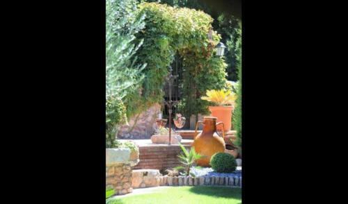 El Vendrell Villa Sleeps 34 With Pool And Air Con
