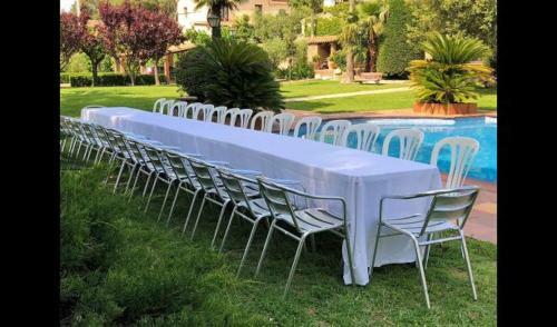 El Vendrell Villa Sleeps 34 With Pool And Air Con