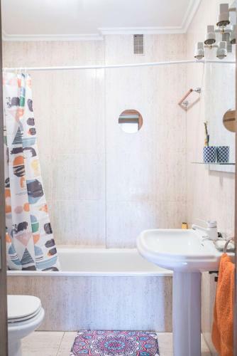 Apartamento Centric Flat Unbeatable Area, Close To The Beach